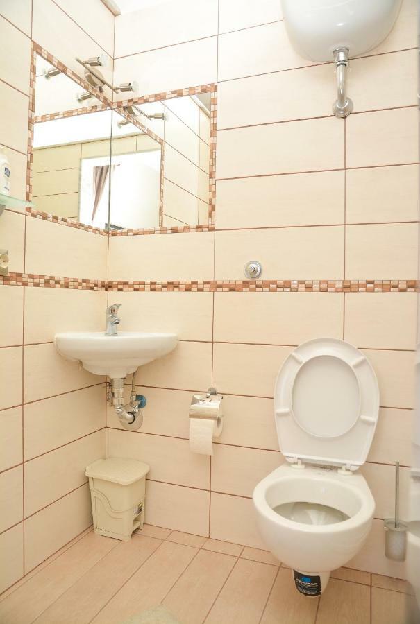 Lian Room B&B Казерта Екстер'єр фото