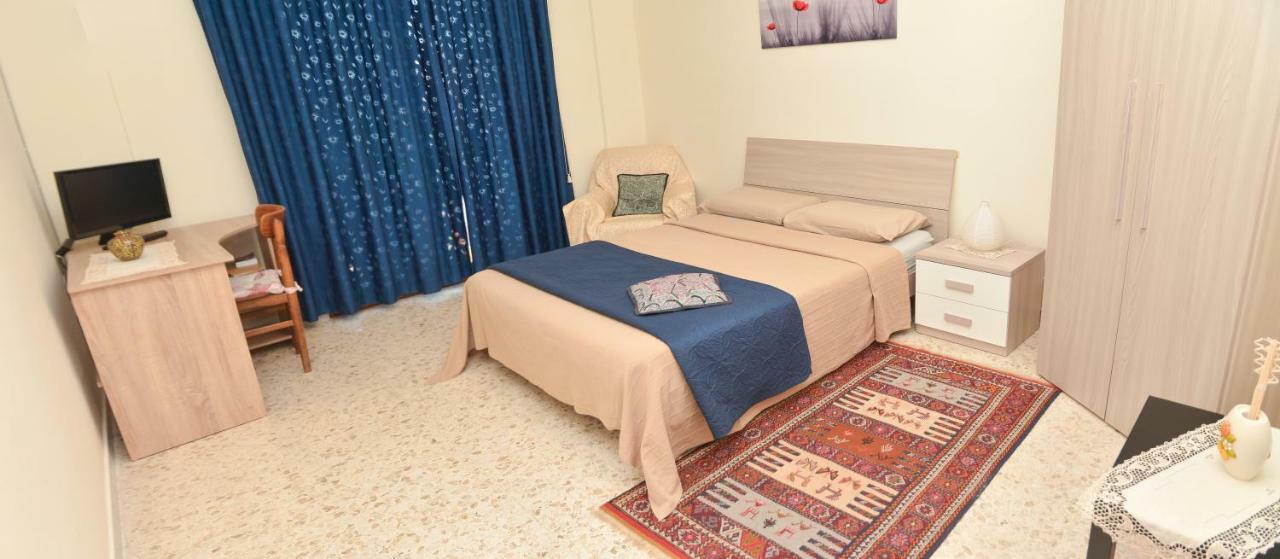 Lian Room B&B Казерта Екстер'єр фото